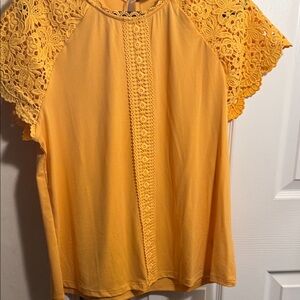 Cable & Gauge Yellow Lace Sleeve Blouse